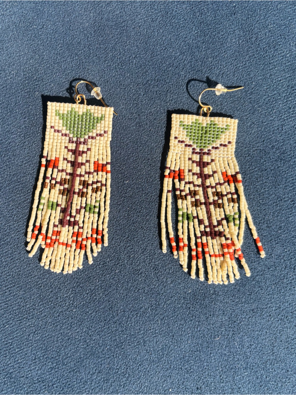 Handmade beaded fringe earrings ✨